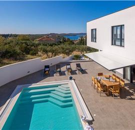 4 Bedroom Villa with Pool near Milna, Brac Island Sleeps 8 